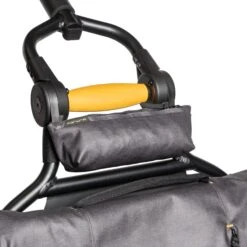 Travoy® Rain Cover -Burley Kids Store 3 Travoy Rain Cover Attached