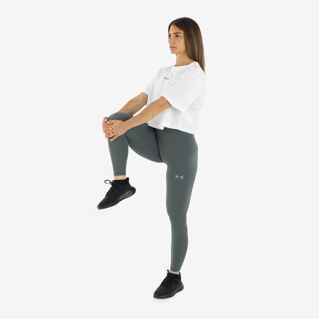 Camiseta Urban Oversize De Algodón Ecológico Para Mujer 20 Camiseta Urban Oversize De Algodón Ecológico Para Mujer - Image 18